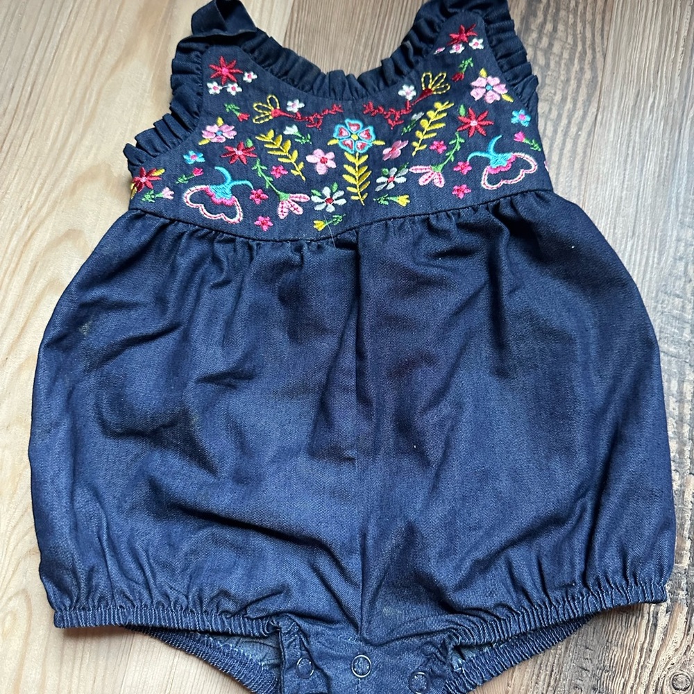 Iris & Ivy bubble romper